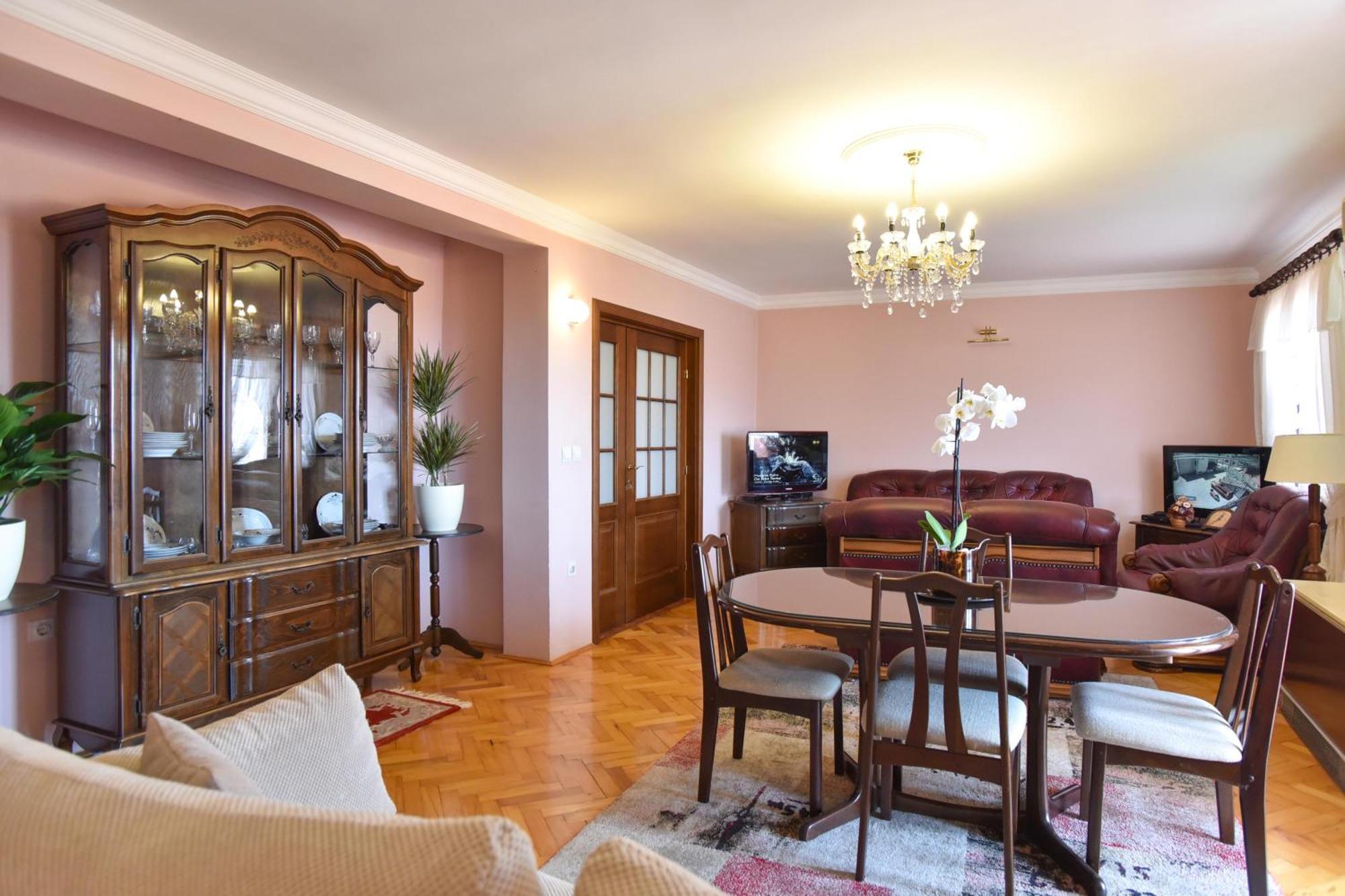Vila Apartments Lidija Petrovac Exterior photo